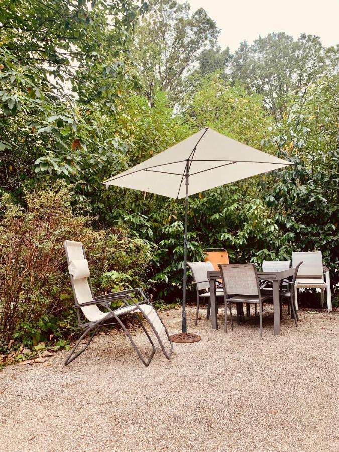 Parc De Buc Bed & Breakfast Buc  Exterior photo